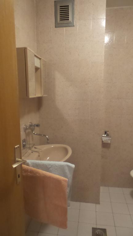 Tihana Apartments Jadranovo Δωμάτιο φωτογραφία